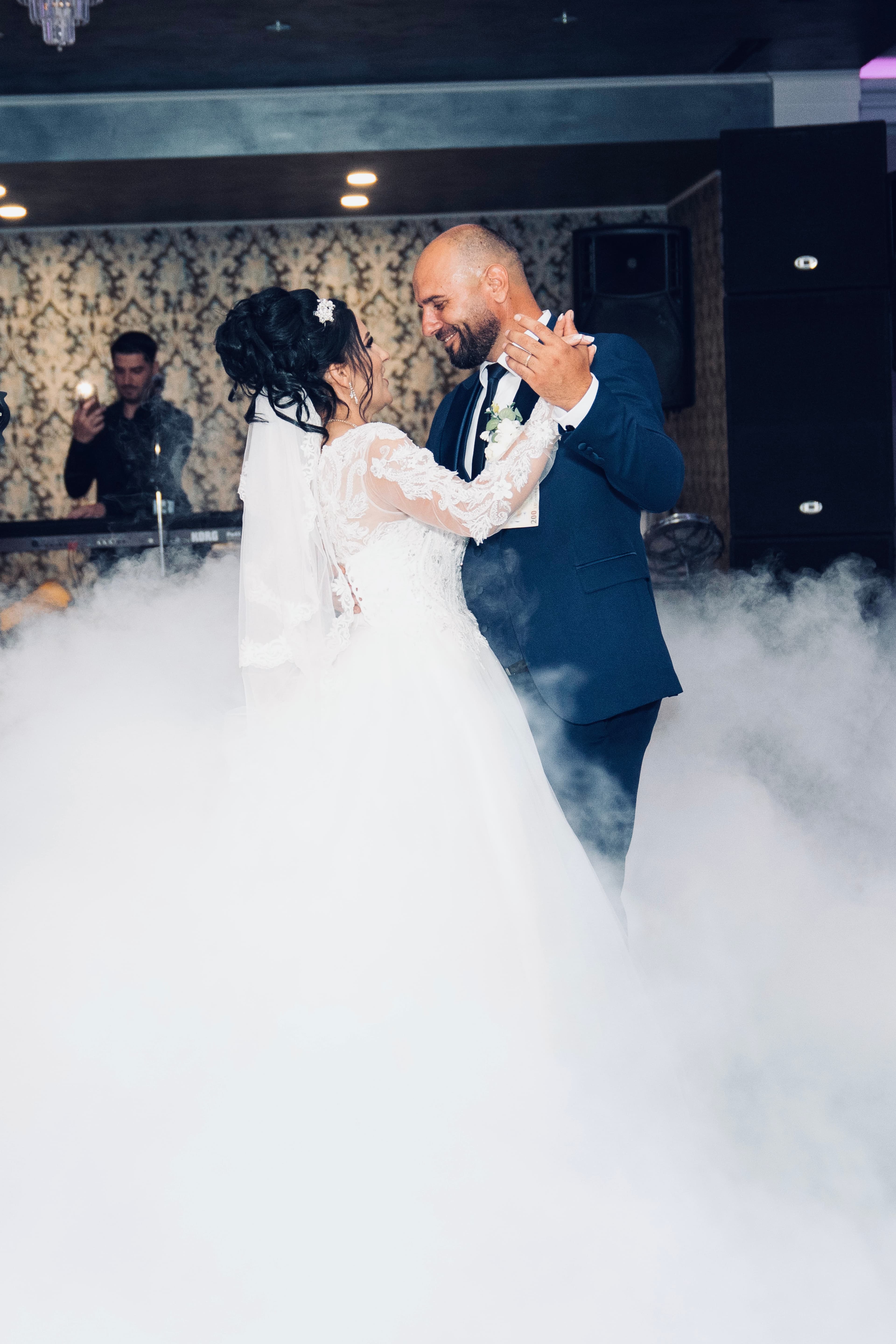 Pachet simplu dansul mirilor