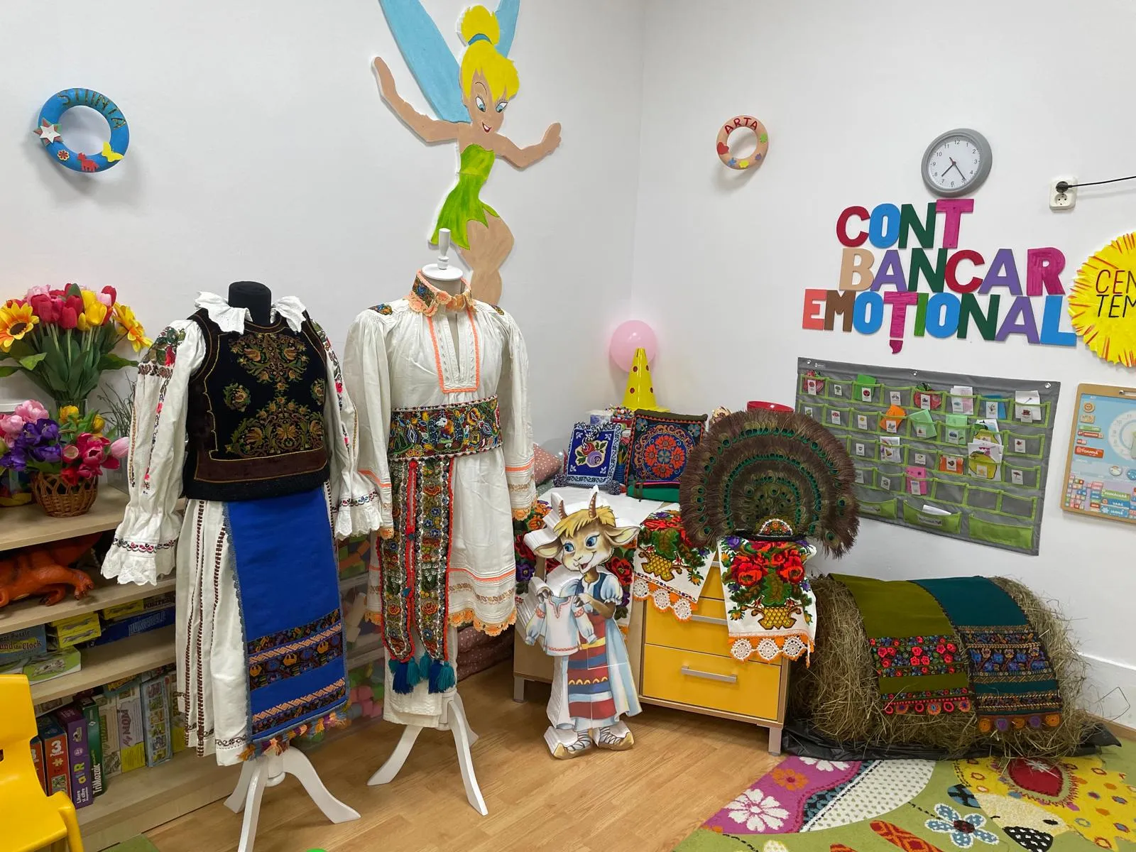 Fotografia 18 din galeria Bebe King Manechine si Accesorii Evenimente de Inchiriat