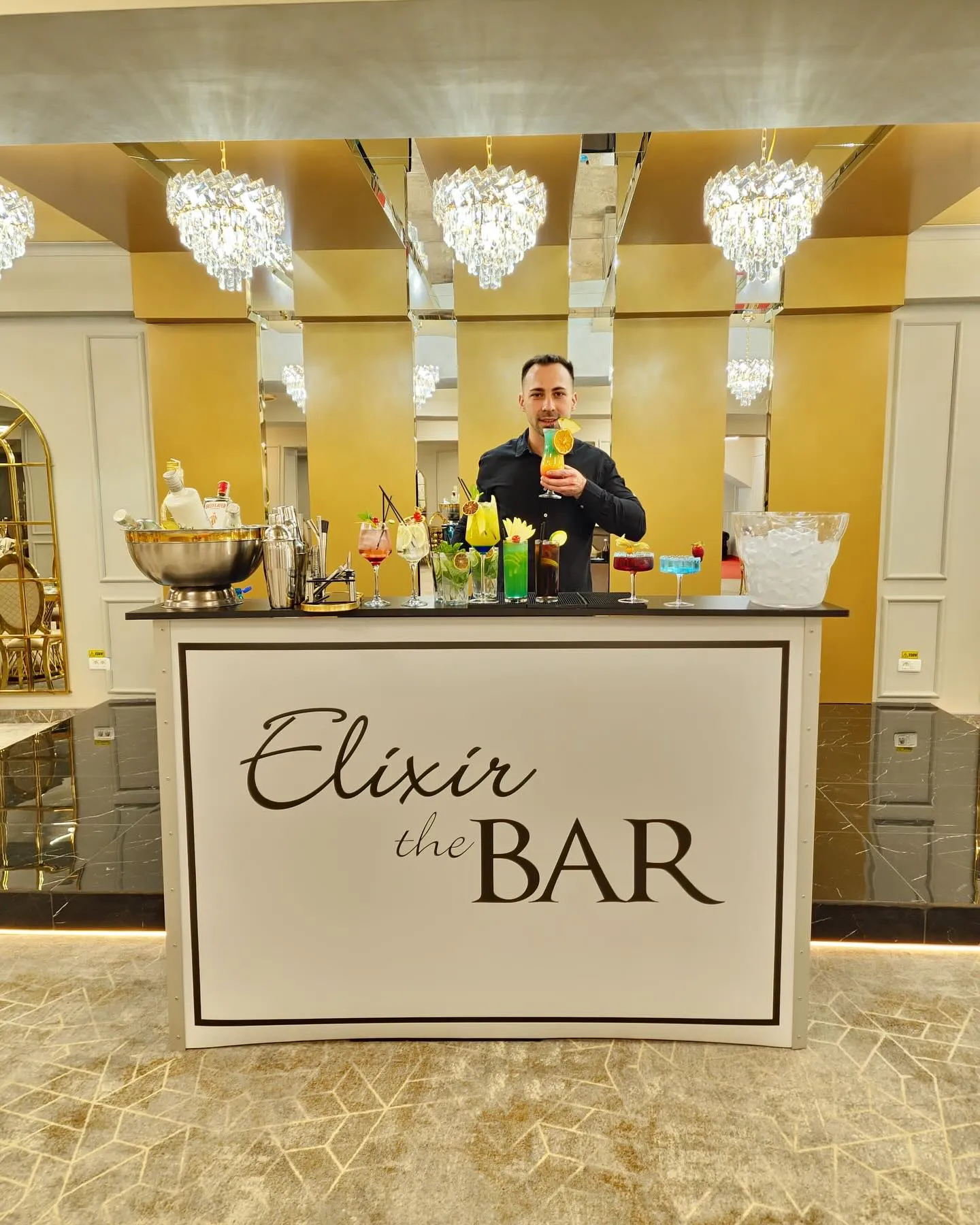 Fotografia 11 din galeria Elixir The Bar